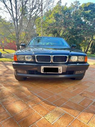 BMW 750i 5.4 HIGHLINE V12 24V GASOLINA 4P AUTOMÁTICO